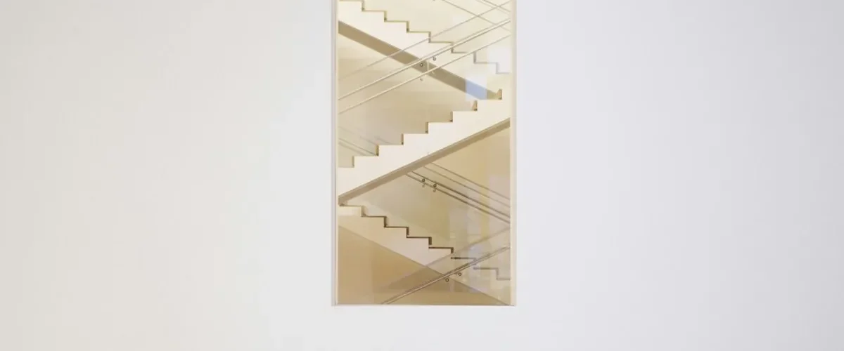 escalier verre avantages inconvenients